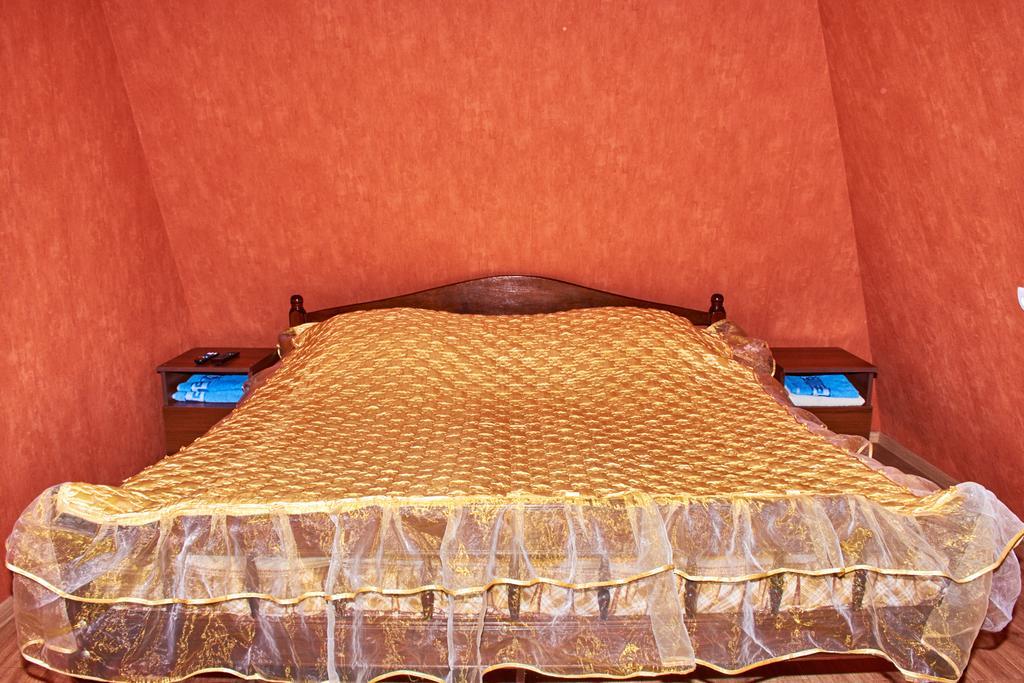 California Guest House Γκόρι Εξωτερικό φωτογραφία